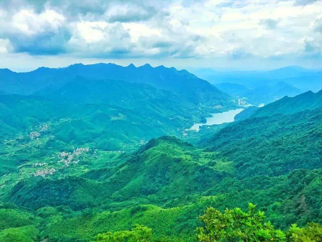 皇冠登一登二登三区别_【广州周边游】从化十登·鸡枕山皇冠登一登二登三区别,一鸣惊人—登广州第二高峰