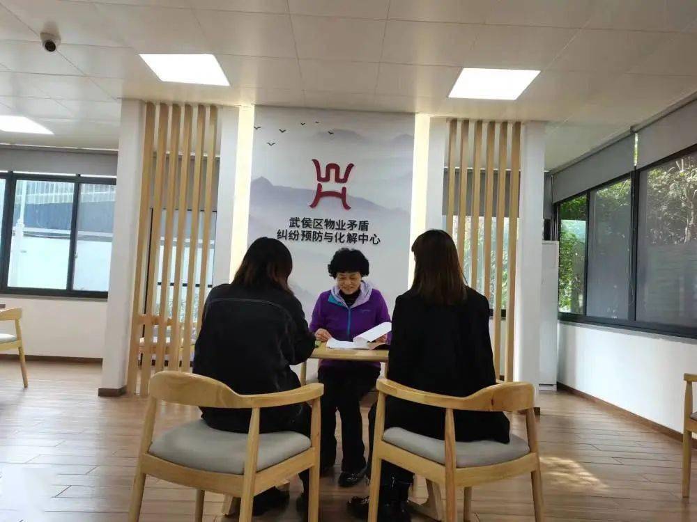 皇冠信用盘会员注册网址_新华社《半月谈》:物业党支部引领小区治理破顽疾皇冠信用盘会员注册网址,“最后一米”有标准