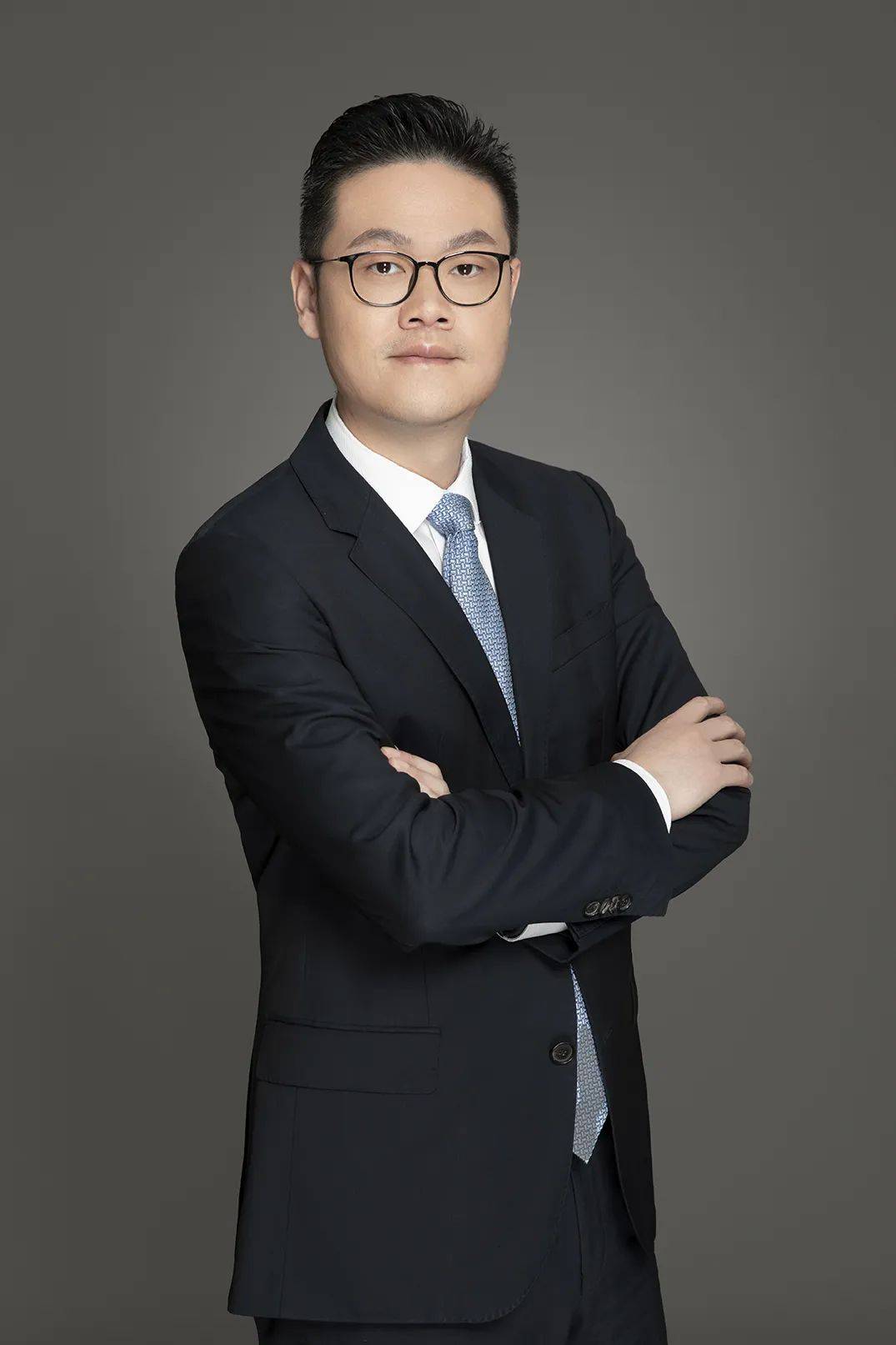 正版皇冠信用盘_超长实录!干货满满正版皇冠信用盘,超400万人观看!与你一同探寻2023年投资机遇