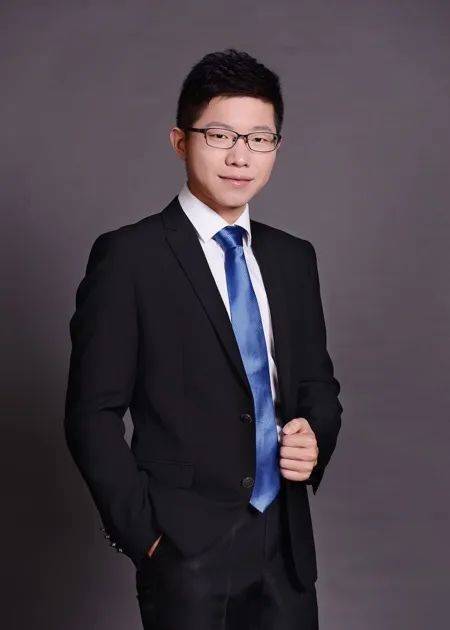 正版皇冠信用盘_超长实录!干货满满正版皇冠信用盘,超400万人观看!与你一同探寻2023年投资机遇