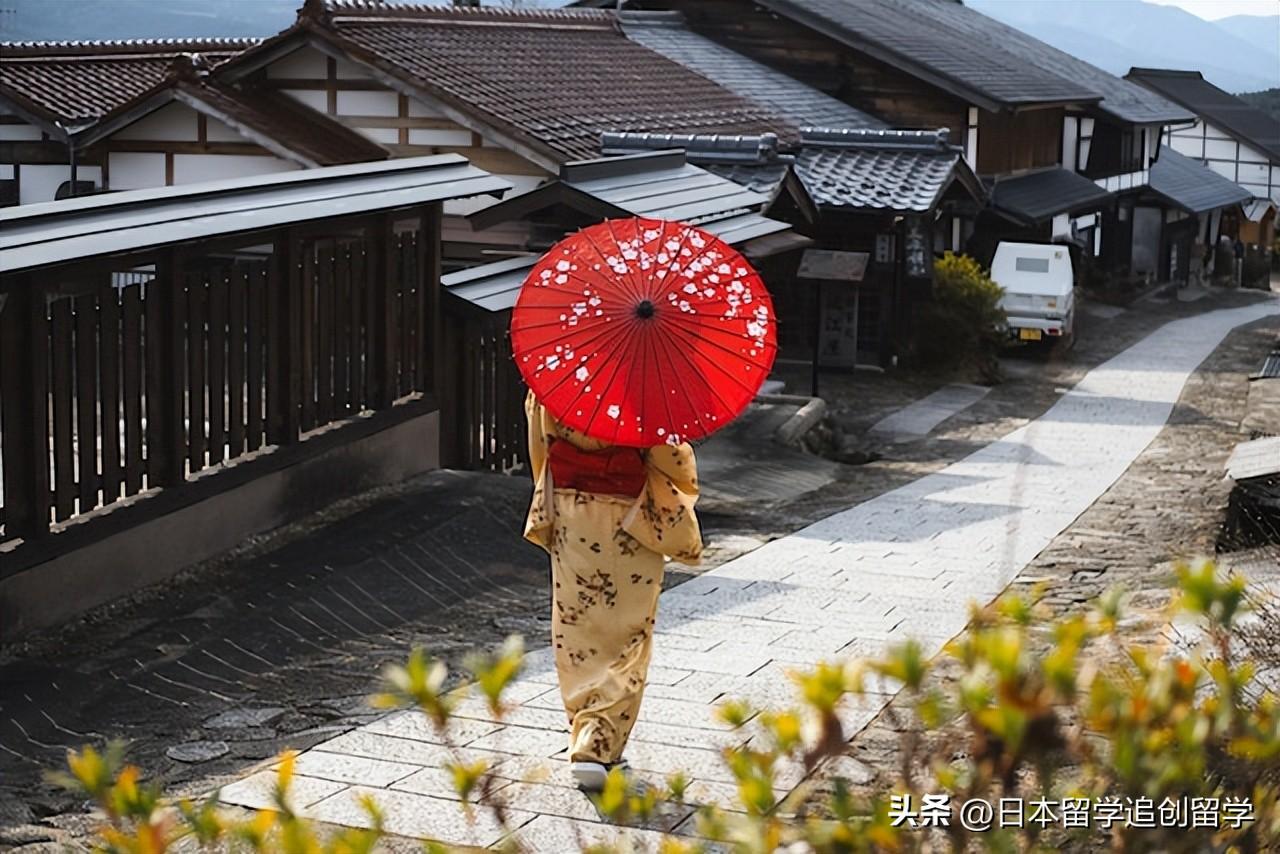 如何申请皇冠信用网_留学申请指南:如何完美准备申请材料如何申请皇冠信用网?
