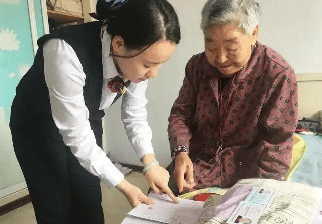 如何申请皇冠信用網_大额信用卡申请如何申请皇冠信用網,为什么还要上门面签?如何破解!