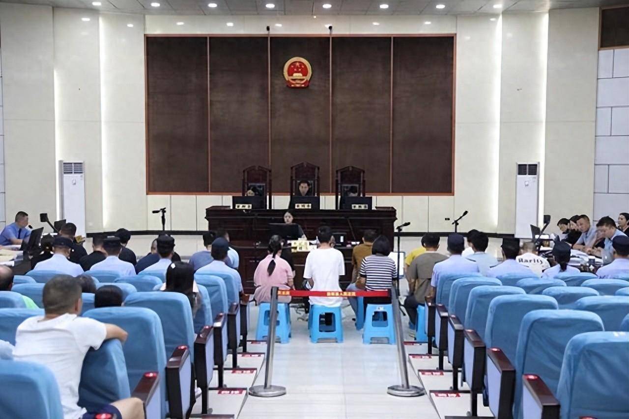 皇冠信用網代理平台_招募会员皇冠信用網代理平台,接受投注……19人为网赌平台充当代理人受审:累计违法所得达300万
