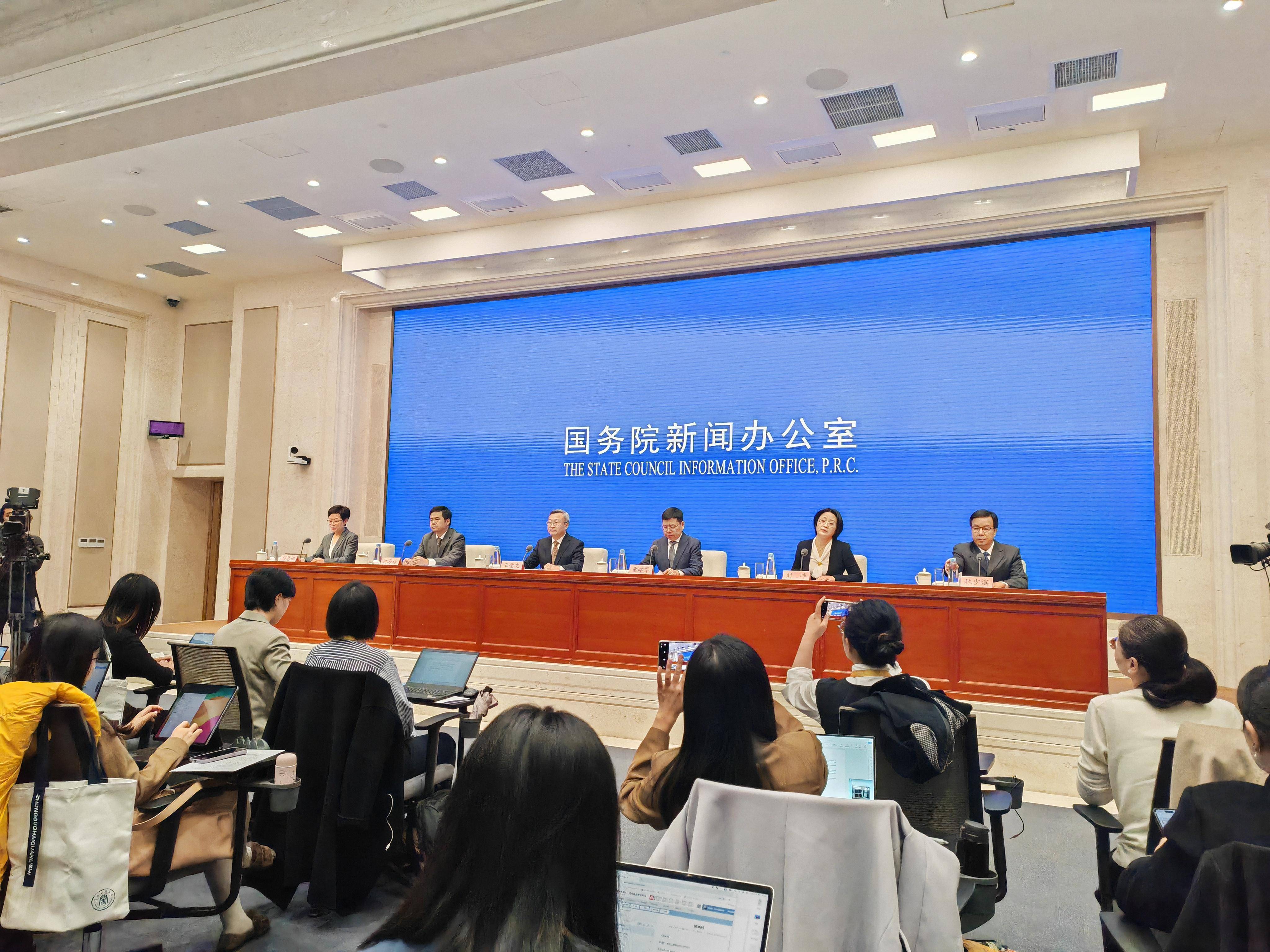 皇冠信用網怎么申请_特朗普称将对中国进口商品加征60%关税皇冠信用網怎么申请,商务部回应