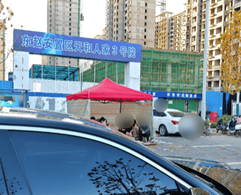 皇冠登3代理申请_郑州一工地班组长被曝遭讨薪工人持刀杀害 总包方:欠薪不实皇冠登3代理申请,警方已立案