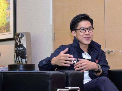Vietnam Football Agent
_霍启刚:我敢不疼老婆吗?那可是拿3000亿继承权换的Vietnam Football Agent
!