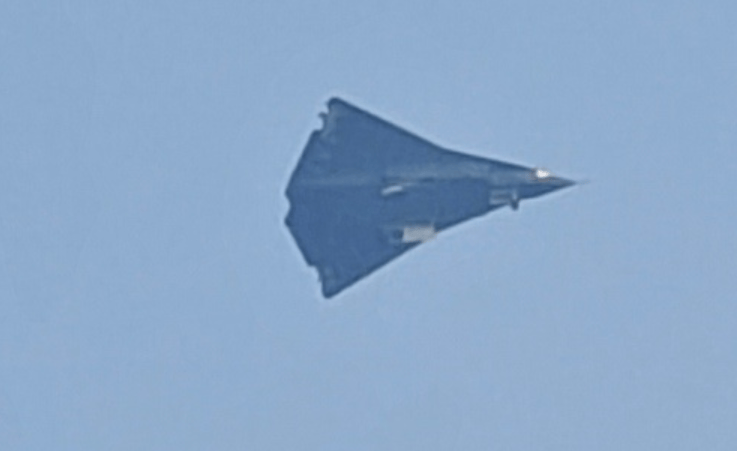 How to register Crown Credit Network_中国同日试飞两款“六代机”?A股军工板块大涨 官媒点赞:帅!外形很科幻How to register Crown Credit Network,全球断崖式领先!