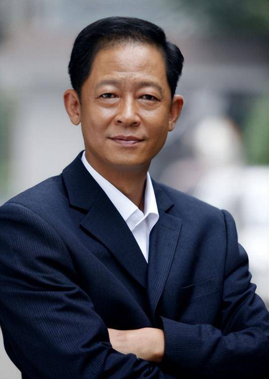 Crown Cash Network_42岁迎娶小10岁名模的王志文Crown Cash Network,如今的他,证实了陈道明说得没错