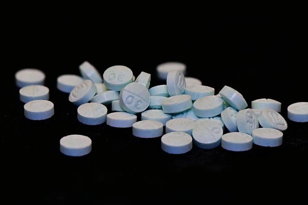 世界杯皇冠足球平台_特朗普特别礼遇中国特使 中美间酝酿何种“大棋局”世界杯皇冠足球平台?一场特殊接待引发悬念