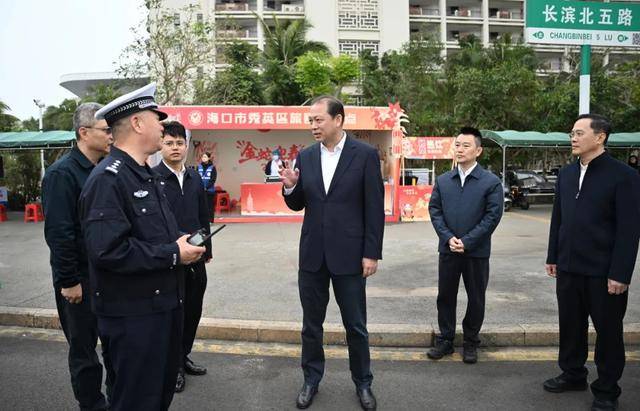 皇冠信用网占成代理_离岛返程高峰即将到来皇冠信用网占成代理,海口市委书记赴港口察看