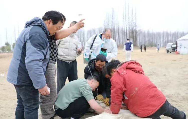 皇冠信用网代理登1_跳江救人的“白龙”马不幸死亡:突发肠道疾病皇冠信用网代理登1,非救人呛水所致