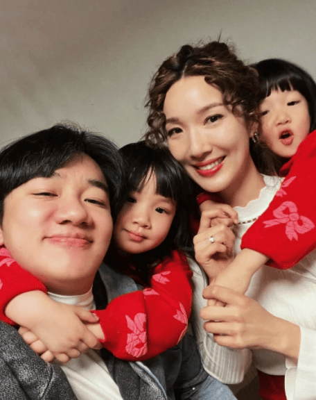 信用网如何申请_王祖蓝突然宣布:10年婚姻要结束信用网如何申请了