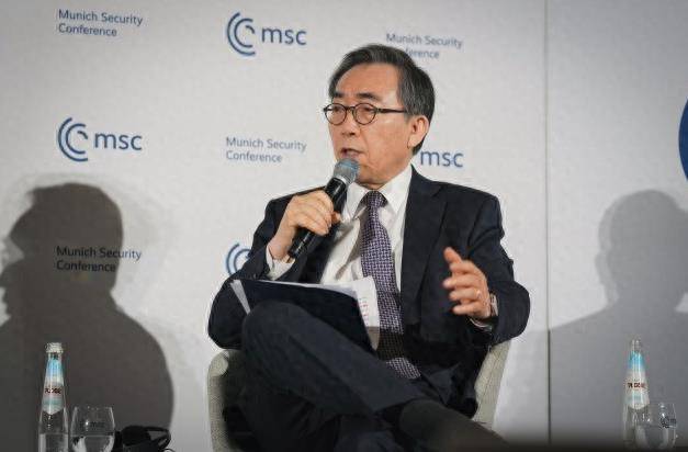 如何注册皇冠足球代理_彻底不装了?韩国外长喊话:就算与中方为敌如何注册皇冠足球代理,也要和美干件大事