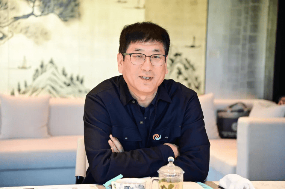 皇冠信用在线注册_官宣皇冠信用在线注册!董事长曹杰被查