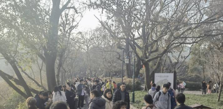 信用平台出租
_确认了!今晚抵达杭州!力度很猛信用平台出租
,明早提前出门......