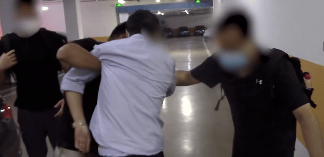 危地马拉全国联赛
_留学生郝某被判无期危地马拉全国联赛
,抓捕现场曝光!官方披露:国外读书被策反,按外方要求打入我中央某部门,提供敏感项目及内部人员情况