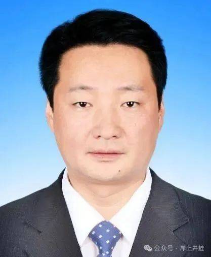皇冠信用盘代理如何注册
_从纪检尖兵到交通厅副厅长皇冠信用盘代理如何注册
,刘艳东任上被查