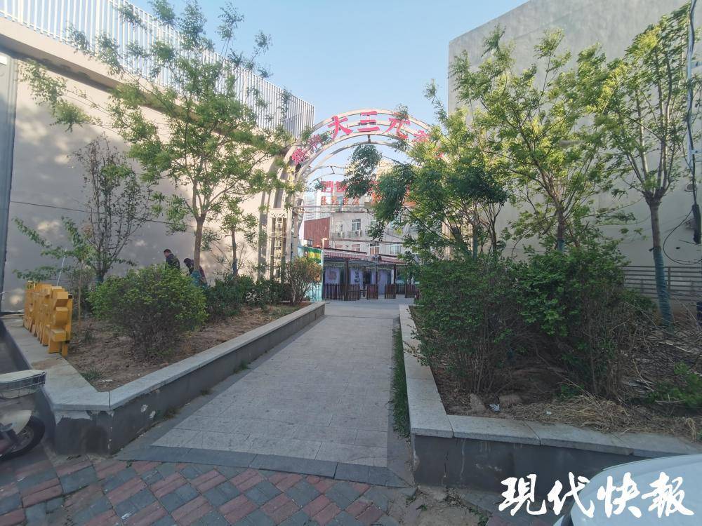 皇冠信用盘在哪里开通
_石家庄被家暴女子驾车逃跑致丈夫身亡皇冠信用盘在哪里开通
,一审以故意杀人罪获刑11年