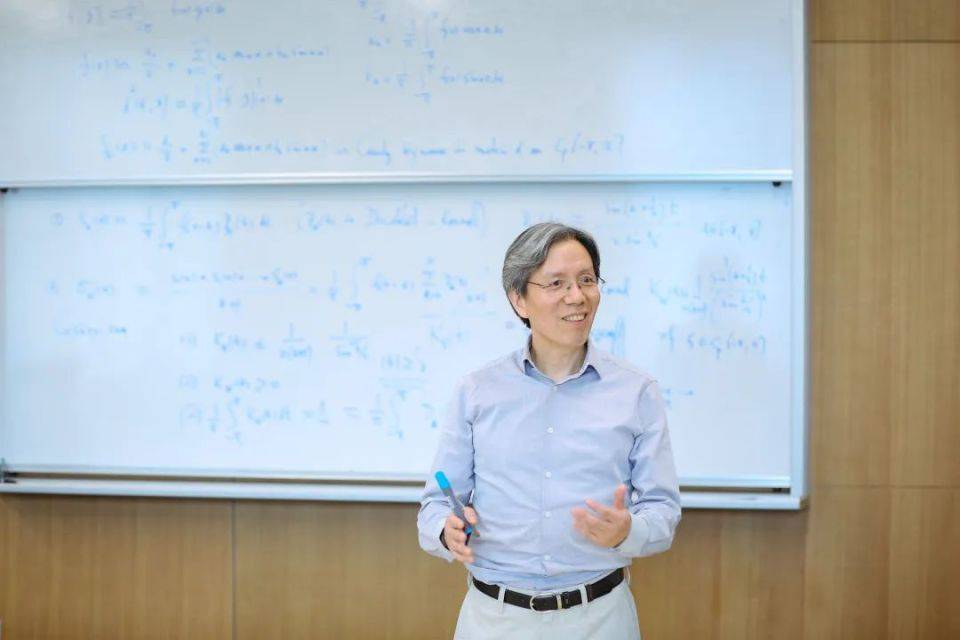 皇冠信用盘平台出租
_95岁屠呦呦皇冠信用盘平台出租
,当选美国科学院外籍院士