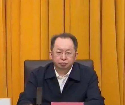 皇冠信用账号怎么开_有重大立功表现！搞权色、钱色交易皇冠信用账号怎么开，道德败坏的王一新，被判了