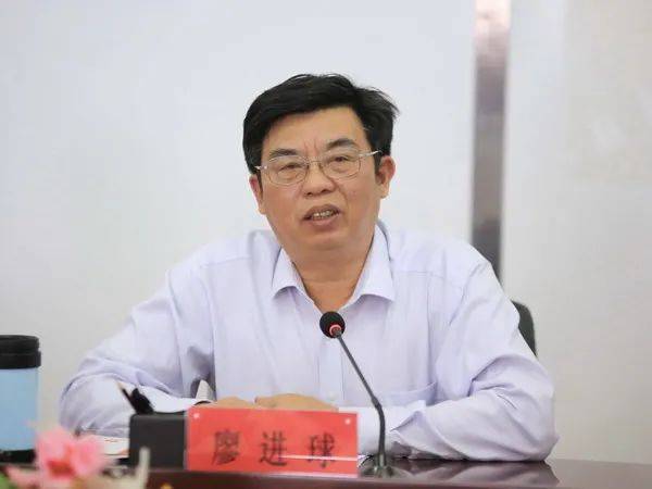 皇冠信用网代理
_廖进球皇冠信用网代理
,主动交代问题