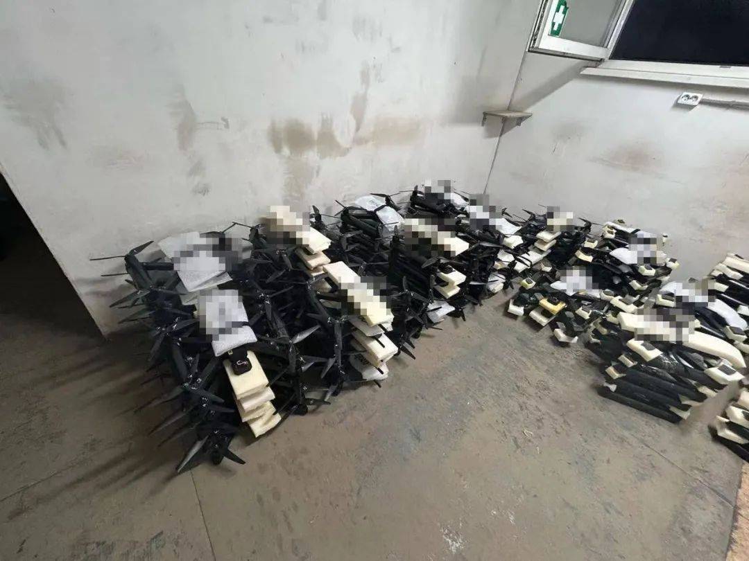 皇冠信用网押金多少
_乌克兰最大胆无人机攻击皇冠信用网押金多少
,预示着人类一个可怕的未来!