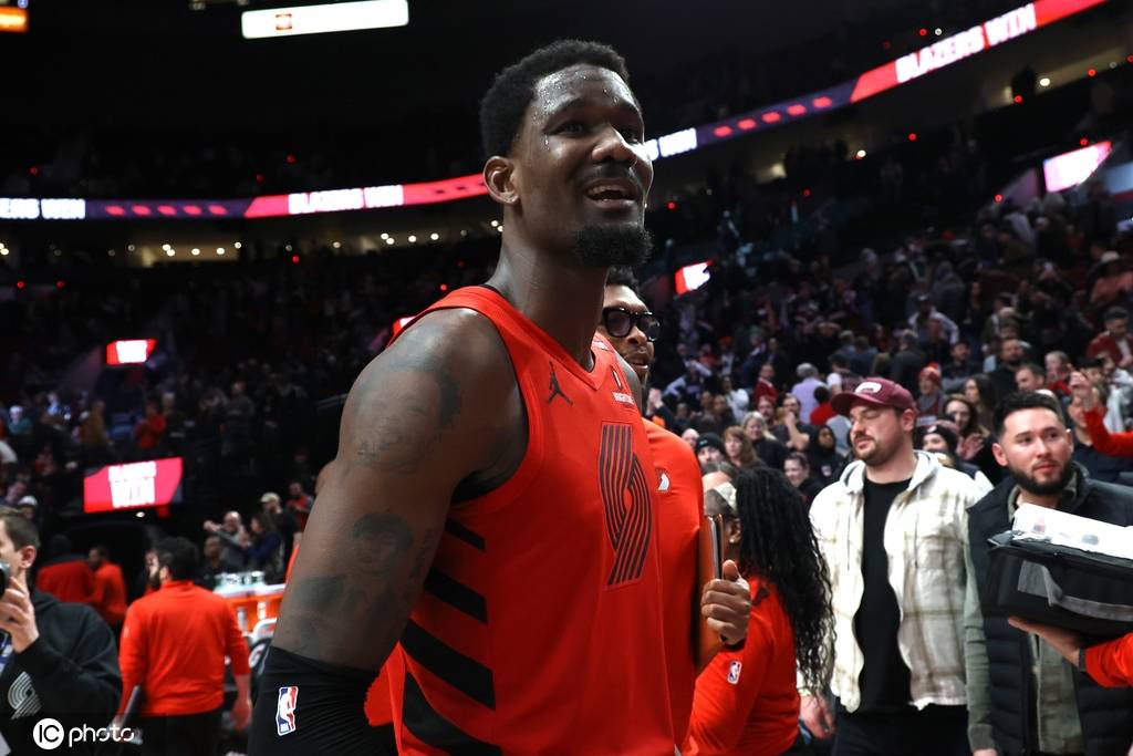 WNBA籃球比分
_给杨瀚森腾位置WNBA籃球比分
?开拓者与艾顿达成买断协议