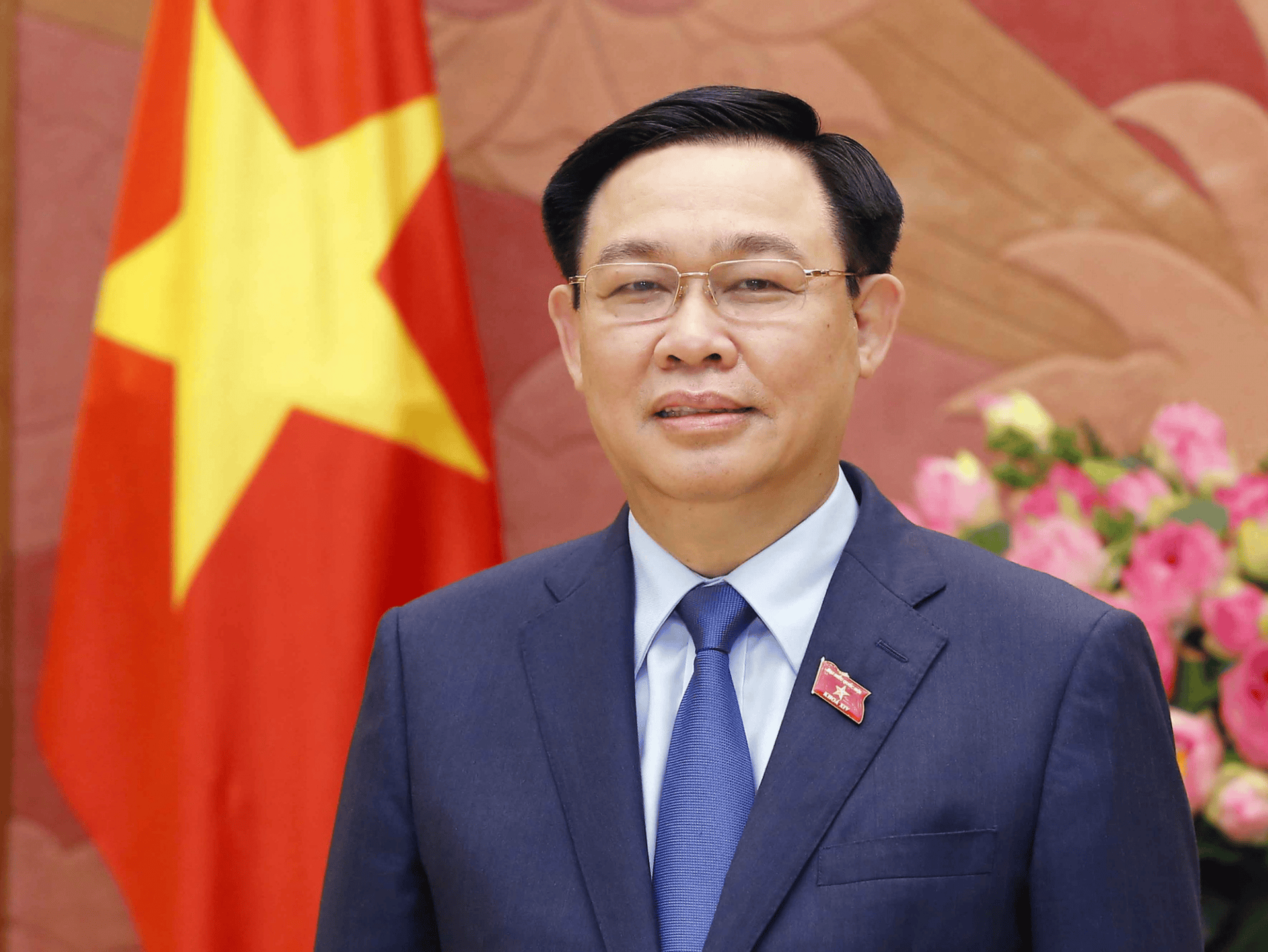 皇冠信用網怎么租_越南前国家主席等多名前国家领导人被解除党内职务