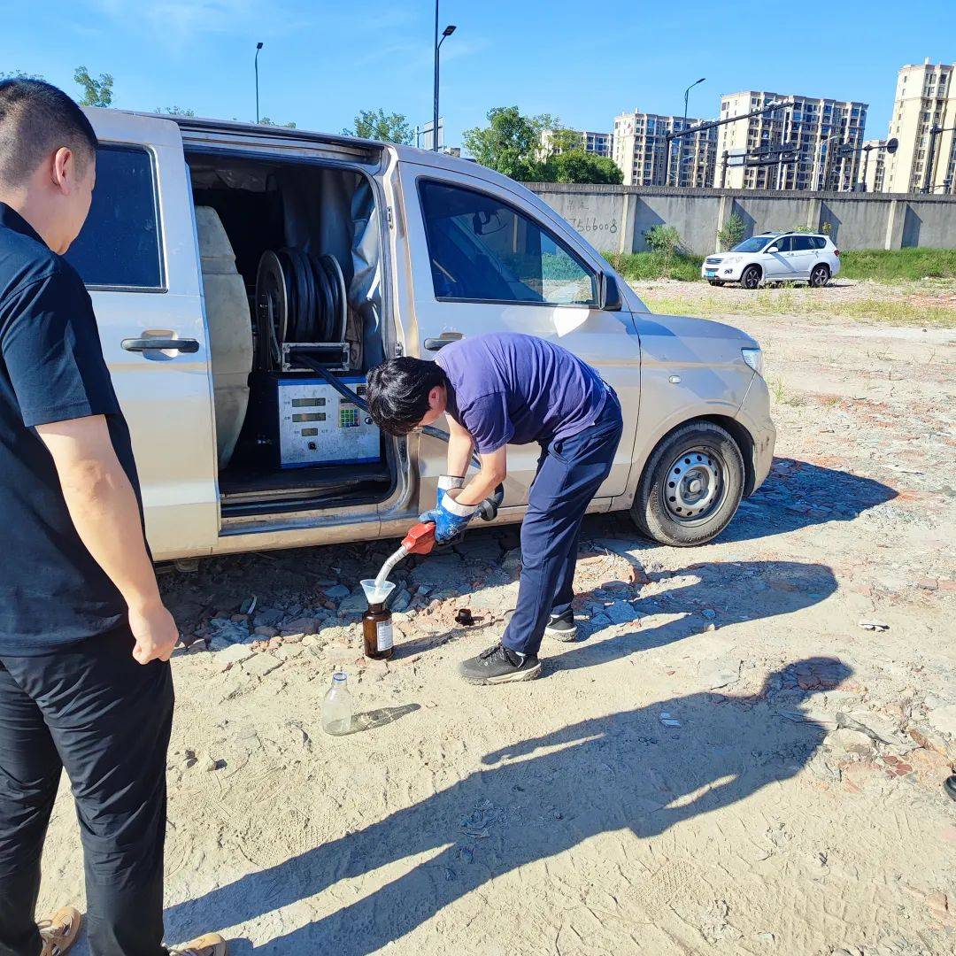 皇冠信用最新地址_浙江杭州市萧山区:长期非法倒卖柴油 违规设置加油装置
