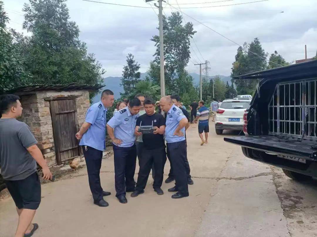 皇冠信用网会员
_湖南新邵突然失踪的2岁女孩平安找到皇冠信用网会员
,当地公安:在距离家1公里外的山林石缝中发现