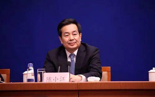 桑德维肯斯vs奥雷布洛_三名中央委员桑德维肯斯vs奥雷布洛，职务有变动