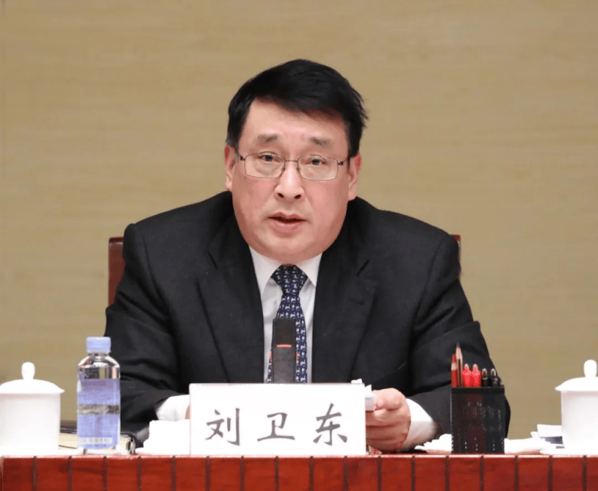 介绍个信用网址多少
_中央批准介绍个信用网址多少
,开除蒋超良、陆文俊、张建华党籍