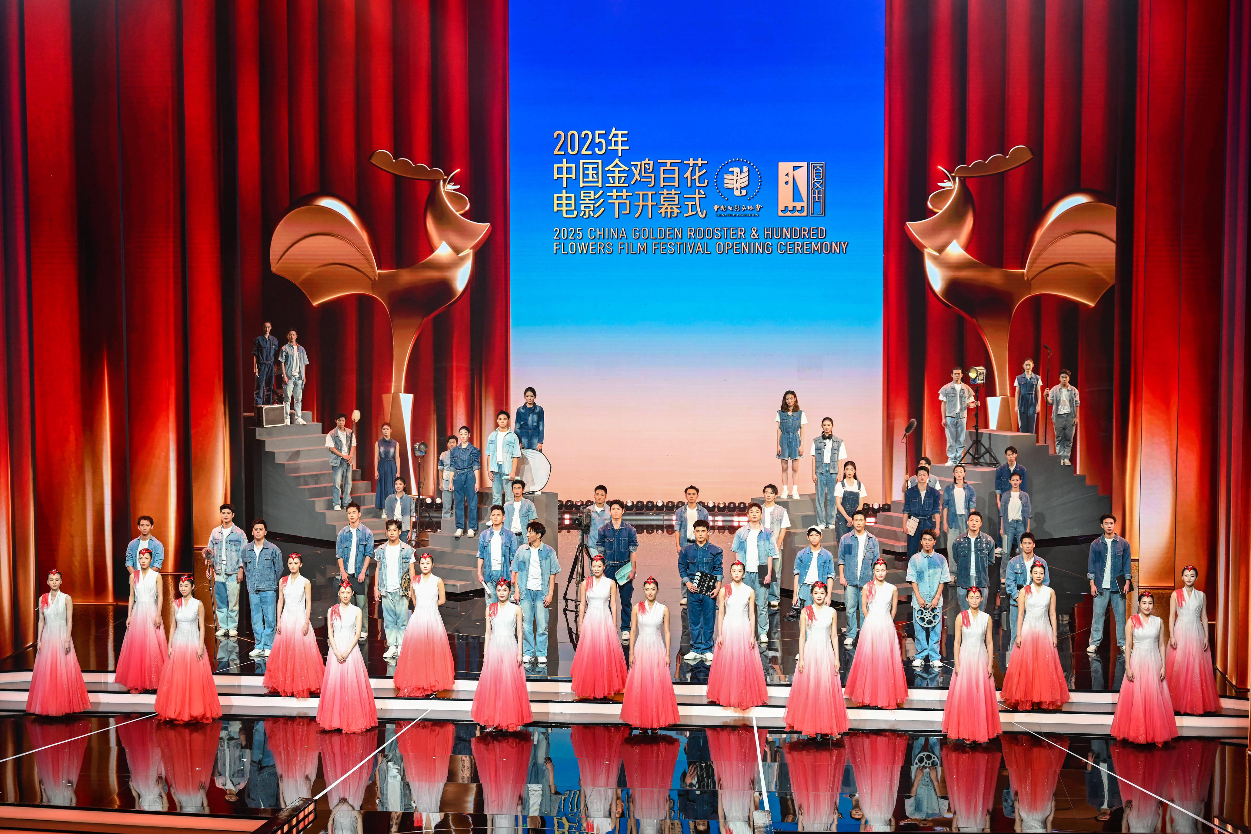 怎么开皇冠信用平台
_2025年中国金鸡百花电影节开幕
