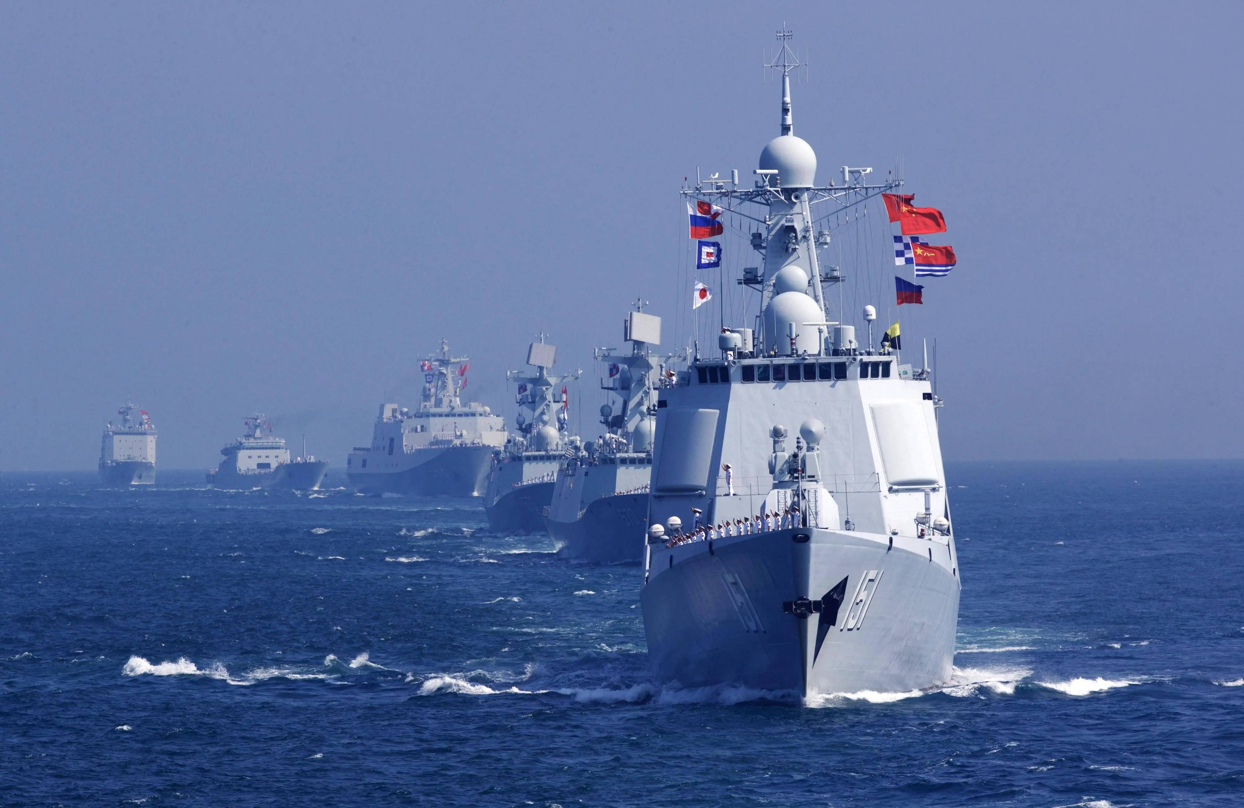 外围买球app十大平台_中国数千渔船出现在东海外围买球app十大平台,美媒惊讶无比,称没见过这种阵型,没见过如此密集的渔船!