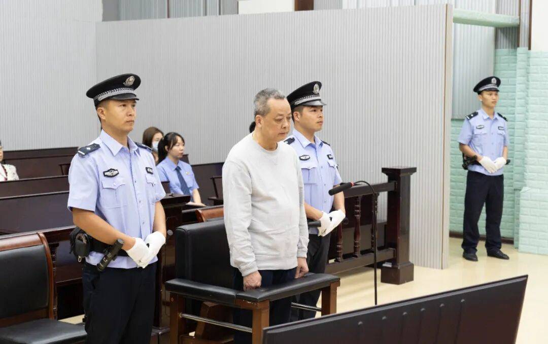 皇冠信用网在哪里开通_受贿1.17亿余元皇冠信用网在哪里开通,广西玉林市委原书记莫桦,一审被判无期徒刑